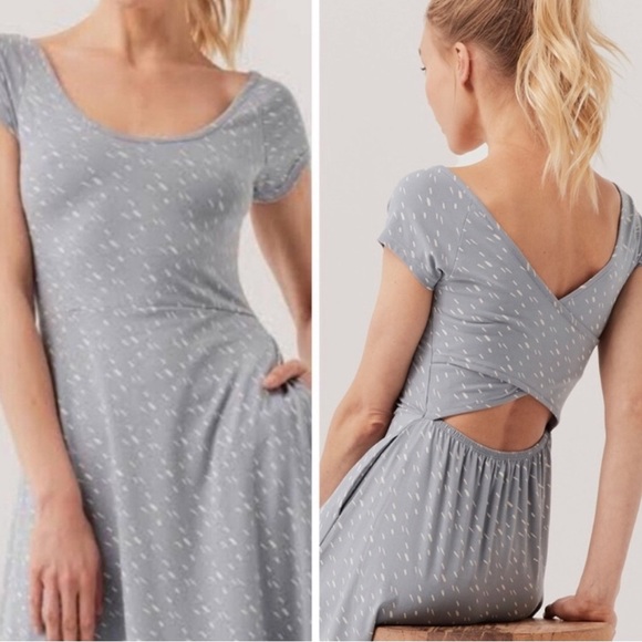 NWT Pact Organic Cotton Blue Print Helena Cross Back Mini Dress With Pockets - Picture 1 of 6